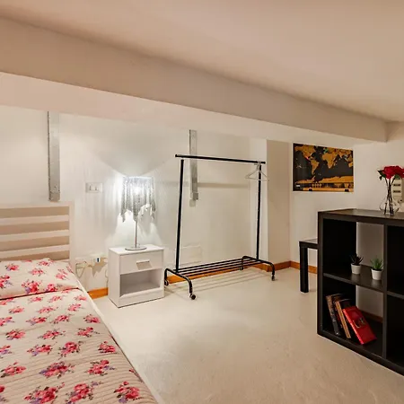 Apartment Sunrise Loft Relax A Livorno